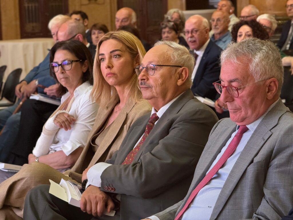 ITALIA ECONOMY - Medie imprese industriali italiane